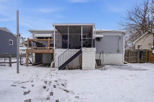 1905 Woodcrest Road, Columbus, OH 43232