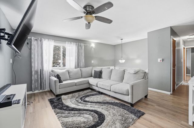 1905 Woodcrest Road, Columbus, OH 43232