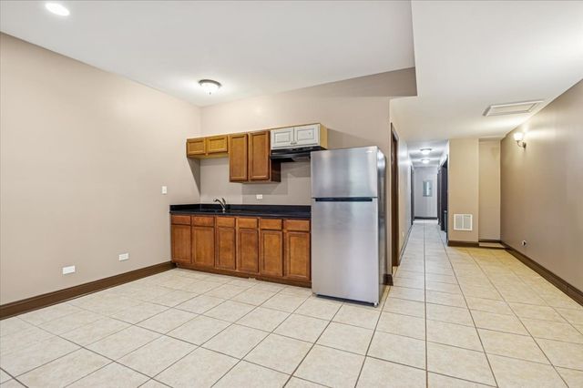 6328 S Drexel Avenue 1, Chicago, IL 60637