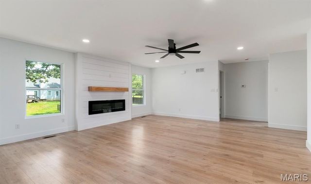 10 Pershing Circle, O'fallon, MO 63366