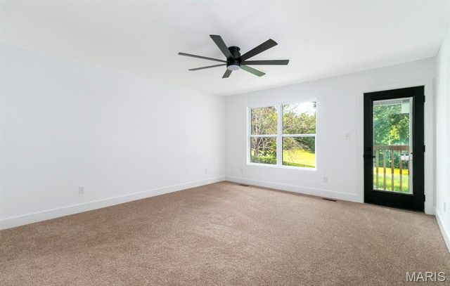 10 Pershing Circle, O'fallon, MO 63366