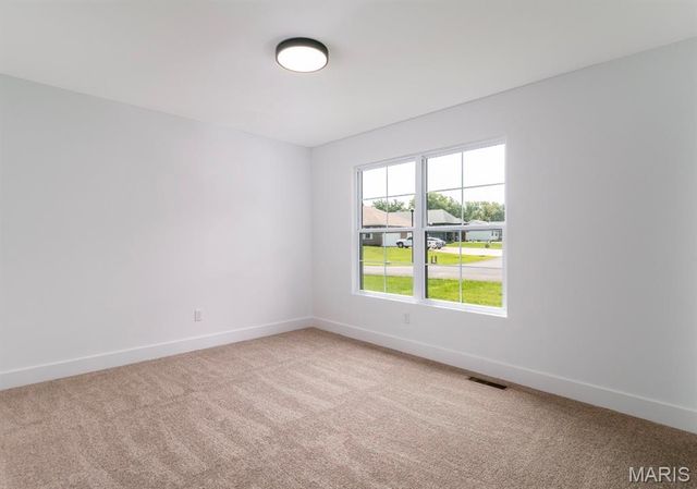 10 Pershing Circle, O'fallon, MO 63366