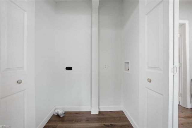 302 N 5th ST, Suffolk, VA 23434