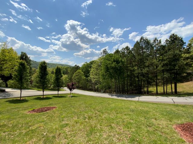 944 Wildcat Drive, Murphy, NC 28906
