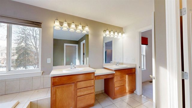 12832 Nautica Court, Van Buren Twp, MI 48111