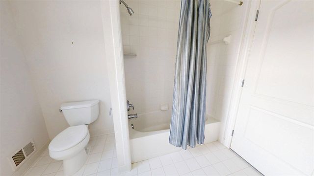 12832 Nautica Court, Van Buren Twp, MI 48111