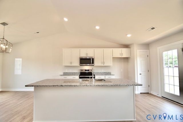 410 Kents Mill Rd, Louisa, VA 23093