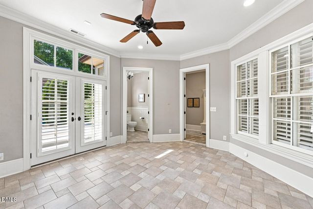 928 Oak Creek Road, Raleigh, NC 27615