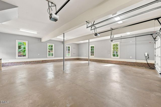 928 Oak Creek Road, Raleigh, NC 27615