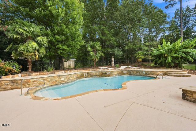 928 Oak Creek Road, Raleigh, NC 27615