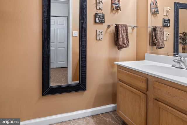 614 BENSON ST, Camden, NJ 08103