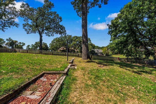 45 Greenview Circle, Sherwood, AR 72120