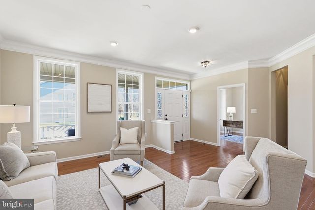 22951 WEYBRIDGE SQ, Ashburn, VA 20148