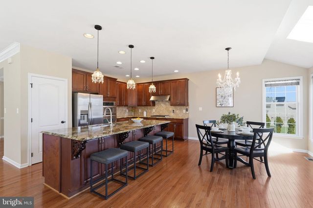 22951 WEYBRIDGE SQ, Ashburn, VA 20148