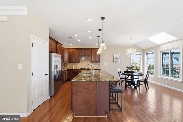 22951 WEYBRIDGE SQ, Ashburn, VA 20148
