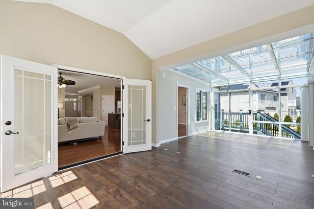 22951 WEYBRIDGE SQ, Ashburn, VA 20148