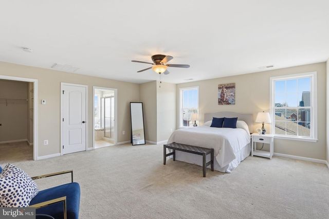22951 WEYBRIDGE SQ, Ashburn, VA 20148