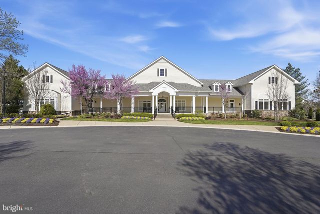22951 WEYBRIDGE SQ, Ashburn, VA 20148