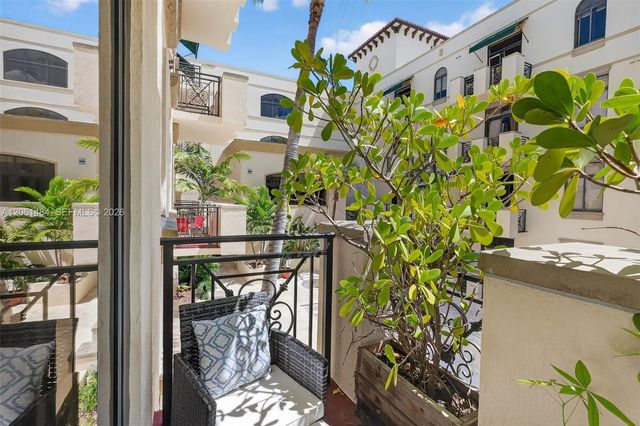 1805 Ponce De Leon Boulevard 616, Coral Gables, FL 33134