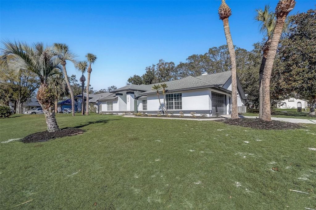 Image 17 of property listing at 7015 OAKMORE LANE, Orlando, FL 32818