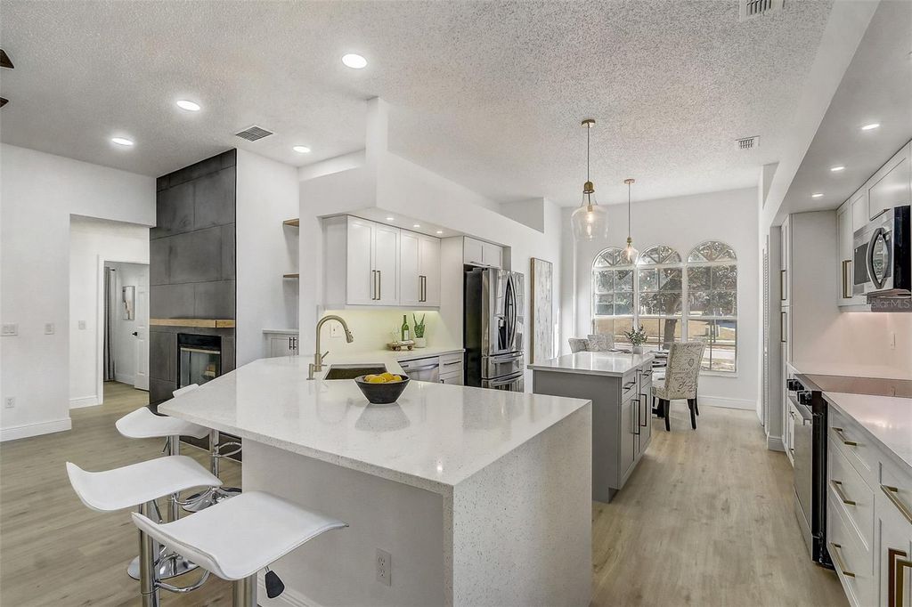 Image 34 of property listing at 7015 OAKMORE LANE, Orlando, FL 32818