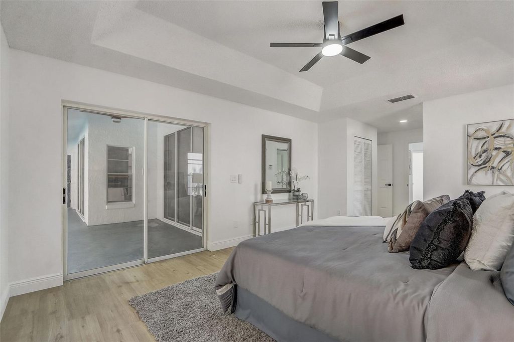 Image 48 of property listing at 7015 OAKMORE LANE, Orlando, FL 32818