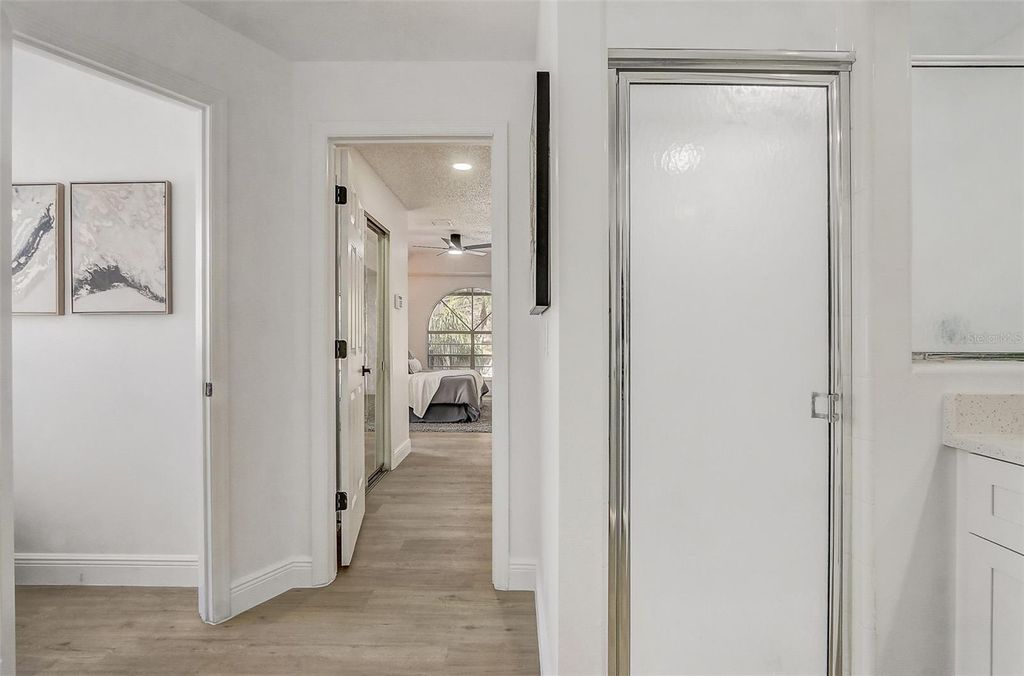 Image 52 of property listing at 7015 OAKMORE LANE, Orlando, FL 32818