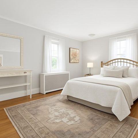 39 Twitchell R, Wellesley, MA 02482
