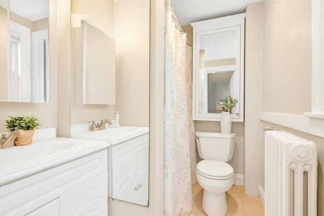 39 Twitchell R, Wellesley, MA 02482