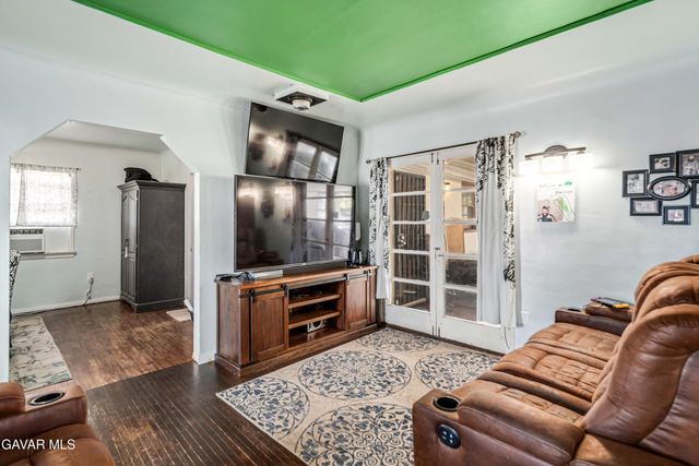768 W Newgrove Street, Lancaster, CA 93534
