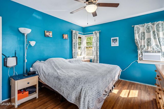 768 W Newgrove Street, Lancaster, CA 93534