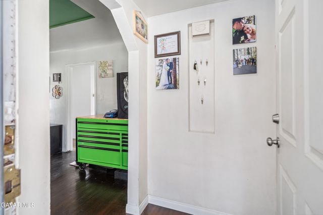 768 W Newgrove Street, Lancaster, CA 93534