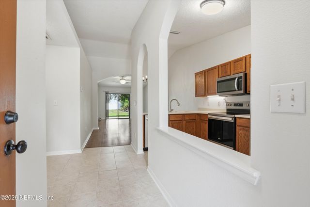 347 REDWOOD Lane, St. Johns, FL 32259