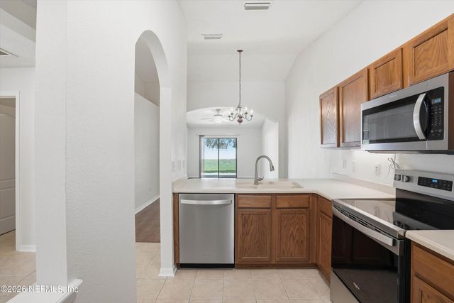 347 REDWOOD Lane, St. Johns, FL 32259