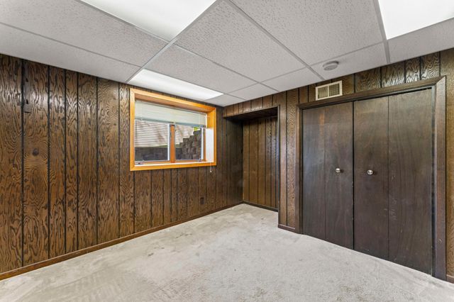 7229 Upper 139th Street W, Apple Valley, MN 55124