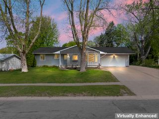 7229 Upper 139th Street W, Apple Valley, MN 55124
