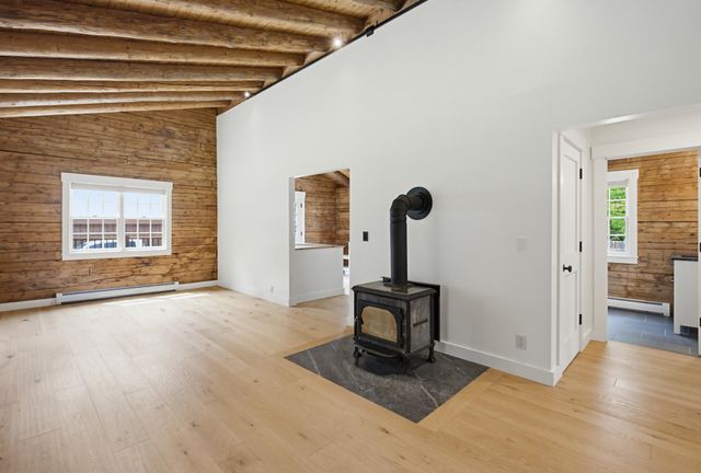 84 New Hampton Road, Franklin, NH 03235