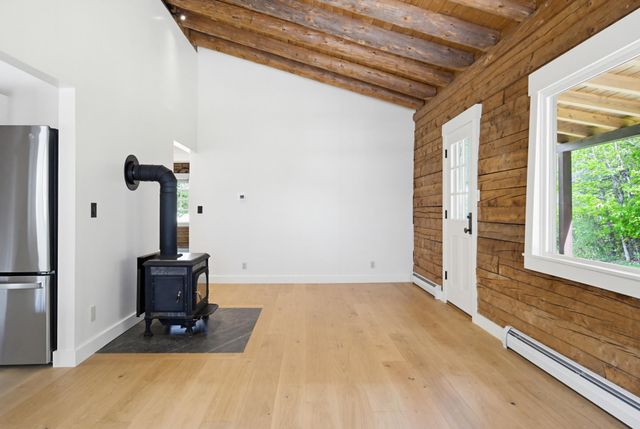 84 New Hampton Road, Franklin, NH 03235