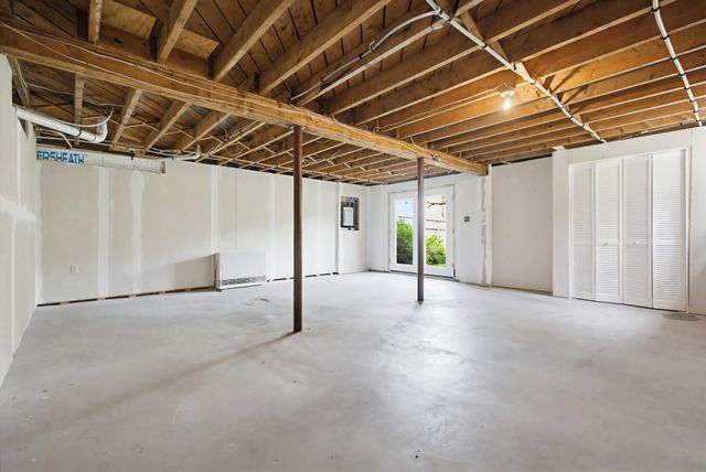 84 New Hampton Road, Franklin, NH 03235