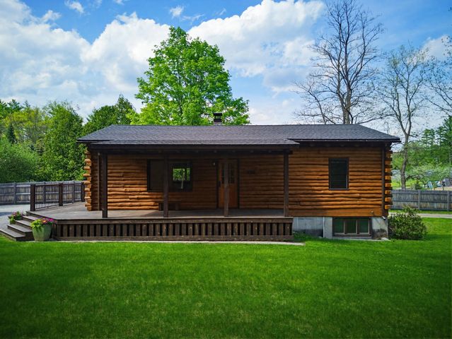 84 New Hampton Road, Franklin, NH 03235