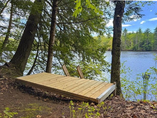84 New Hampton Road, Franklin, NH 03235