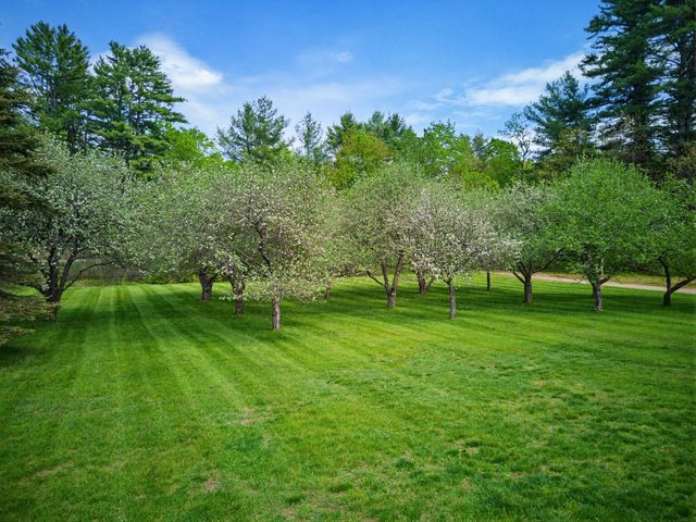 84 New Hampton Road, Franklin, NH 03235