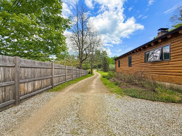 84 New Hampton Road, Franklin, NH 03235