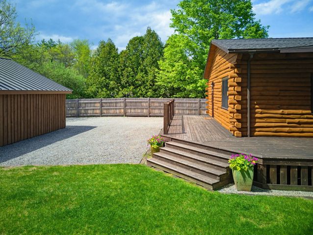 84 New Hampton Road, Franklin, NH 03235