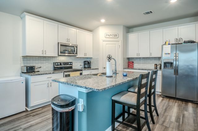 3250 Mccallister Way, Royse City, TX 75189