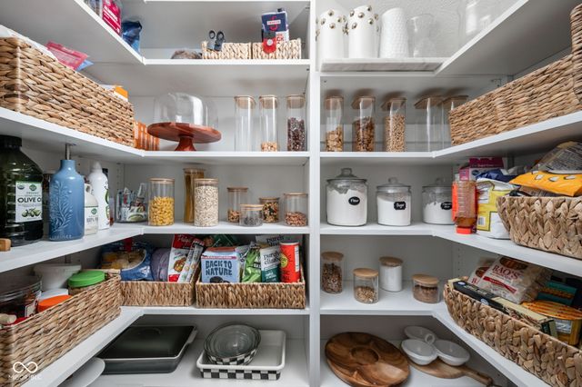 1944 Granville Drive, Westfield, IN 46074