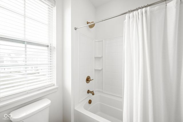 1944 Granville Drive, Westfield, IN 46074