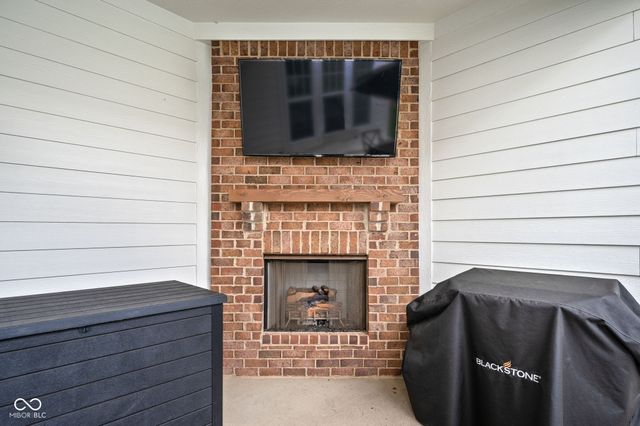 1944 Granville Drive, Westfield, IN 46074