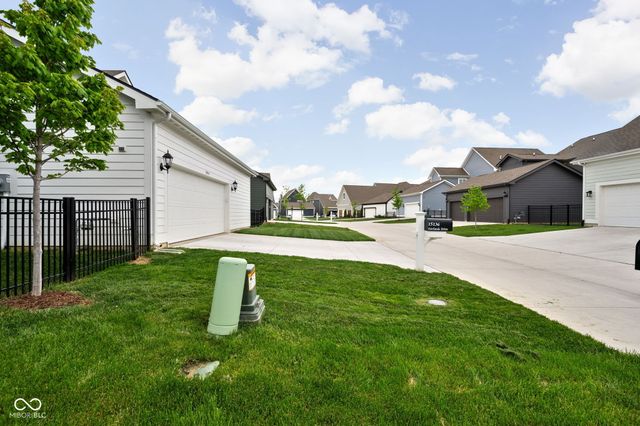 1944 Granville Drive, Westfield, IN 46074