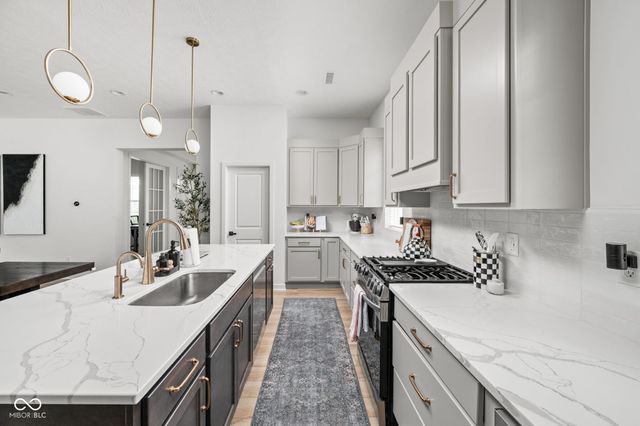 1944 Granville Drive, Westfield, IN 46074